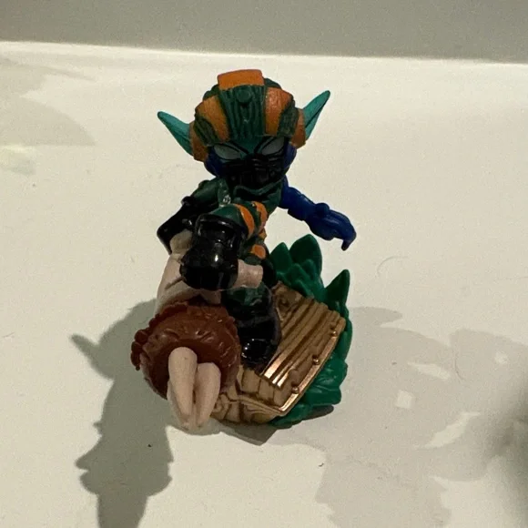 Super Shot Stealth Elf Skylanders: SuperChargers - Picture 1 of 4